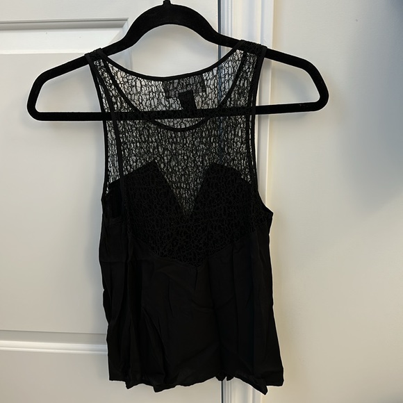 Crochet tank - Picture 4 of 4